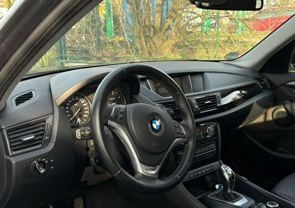 BMW X1 cena 46900 przebieg: 236875, rok produkcji 2013 z Biskupiec małe 172